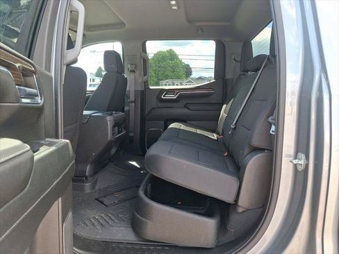 Used 2023 Chevrolet Silverado 1500 LT Trail Boss w/ Protection Package AWD/4WD image 11