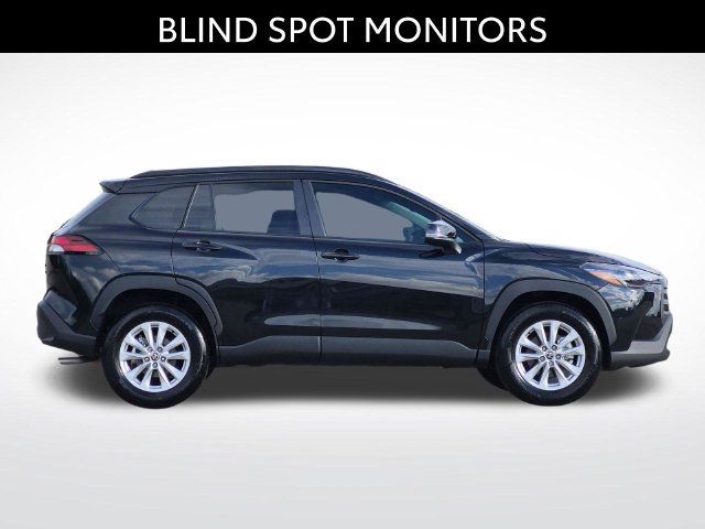 Certified 2026 Toyota Corolla Cross LE w/ Cold Weather Package AWD/4WD image 4