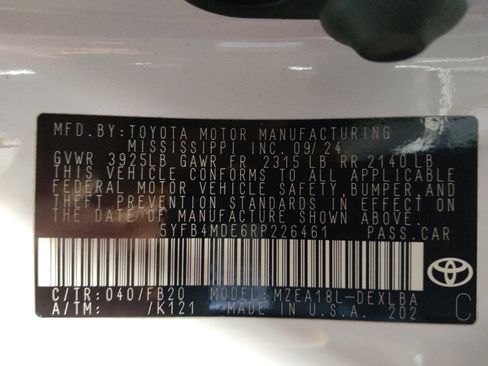 Used 2024 Toyota Corolla LE w/ LE Premium Package image 33