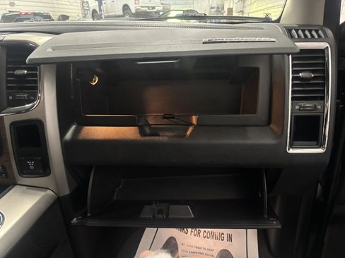 Used 2017 RAM 3500 Laramie image 30