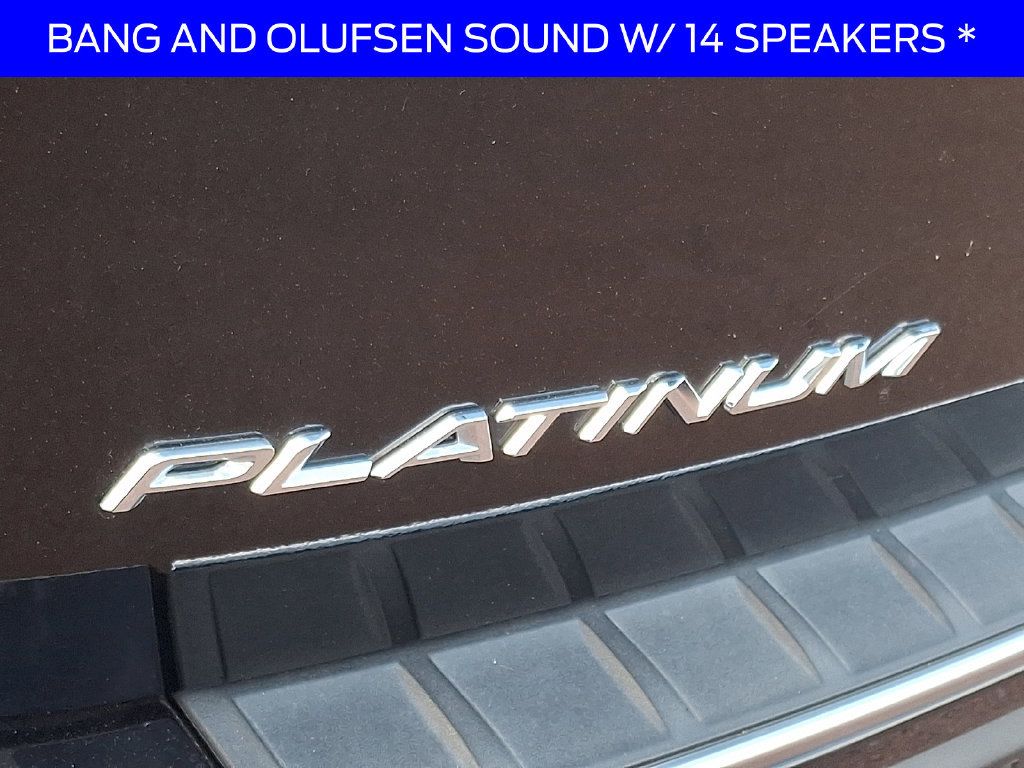Used 2021 Ford Explorer Platinum w/ Equipment Group 601A AWD/4WD image 34