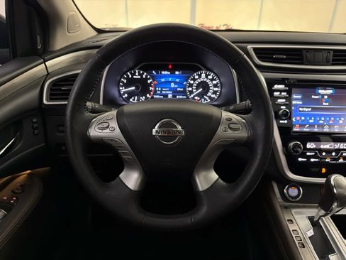 Used 2018 Nissan Murano Platinum FWD image 17