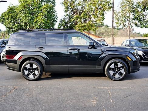 Used 2025 Hyundai Santa Fe SEL image 7