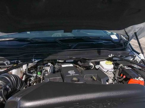 Used 2024 RAM 2500 Laramie image 26