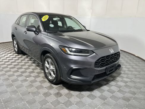 Used 2025 Honda HR-V LX image 2
