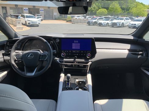 Used 2026 Lexus RX 350h w/ Convenience Package AWD/4WD image 30