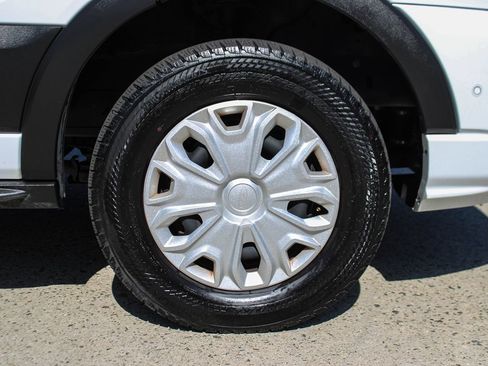 Used 2023 Ford Transit 350 XLT RWD image 40