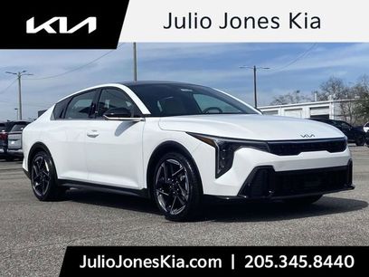 New 2026 Kia K4 EX