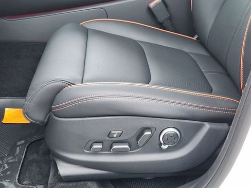 New 2026 Genesis GV70 2.5T Sport Prestige AWD/4WD image 19