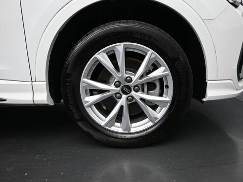 Used 2022 Audi Q3 2.0T Premium image 10