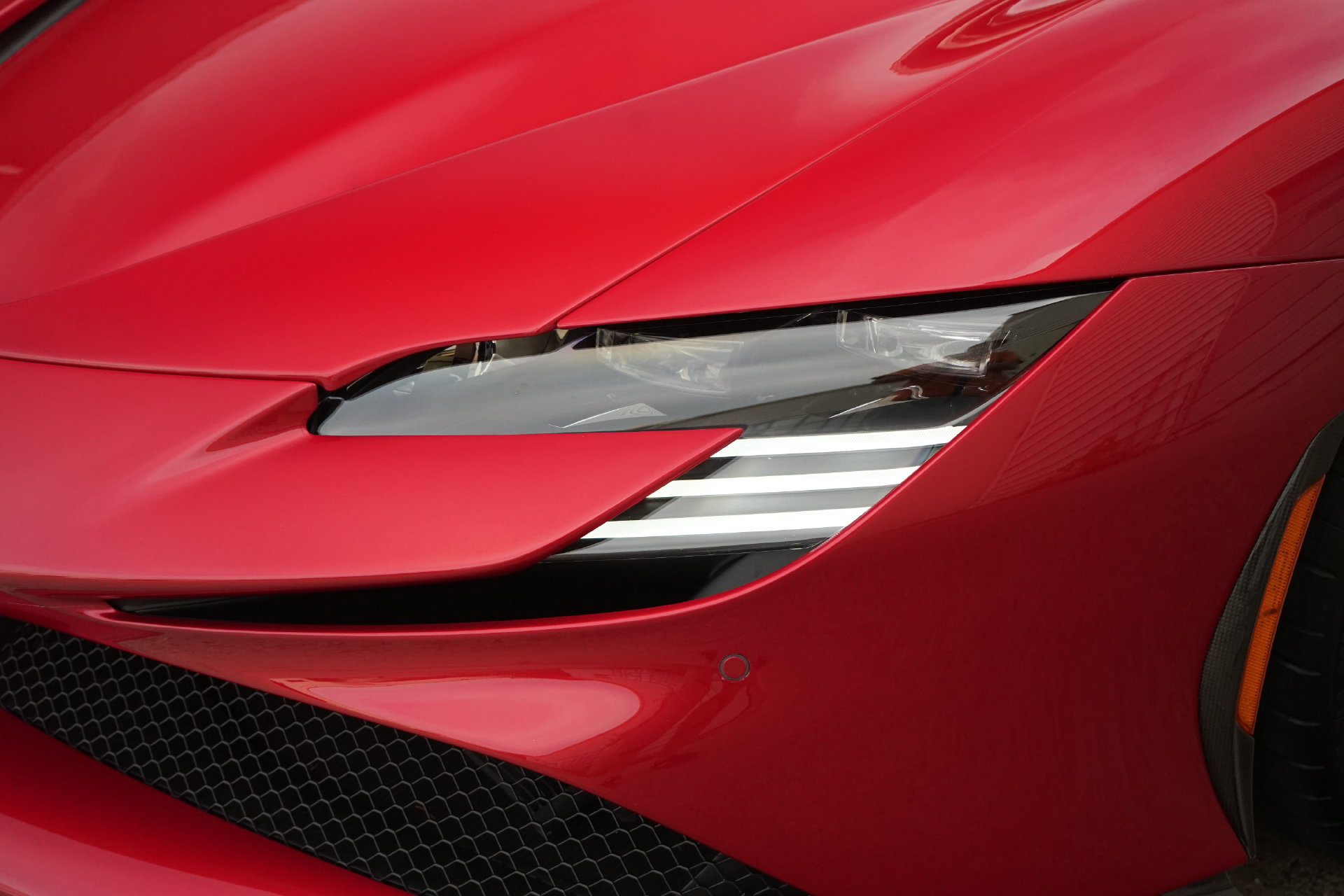 Used 2021 Ferrari SF90 Stradale AWD/4WD image 25