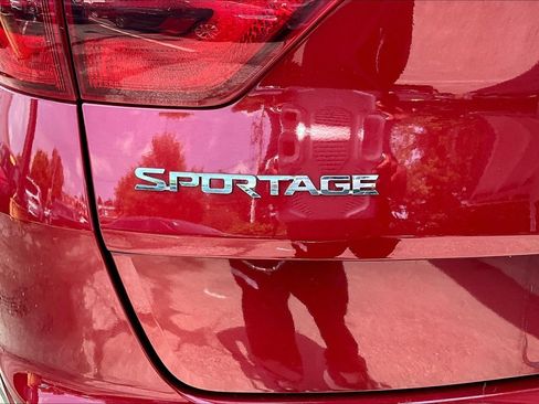 Used 2018 Kia Sportage LX AWD/4WD image 26
