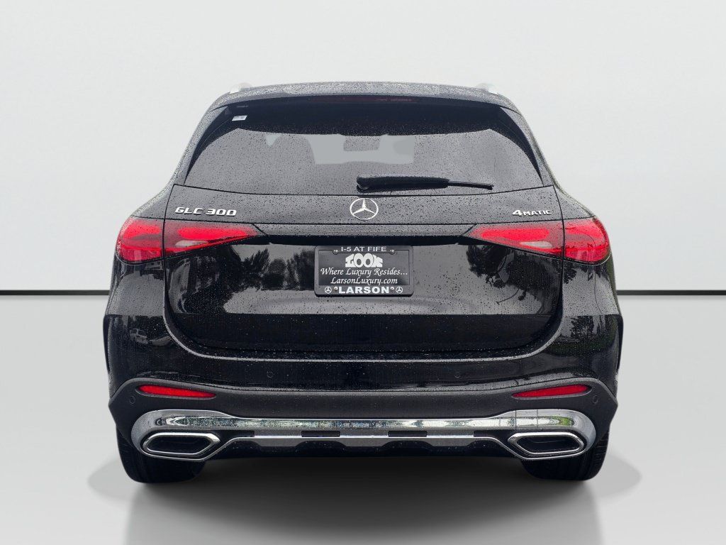 New 2026 Mercedes-Benz GLC 300 4MATIC image 4