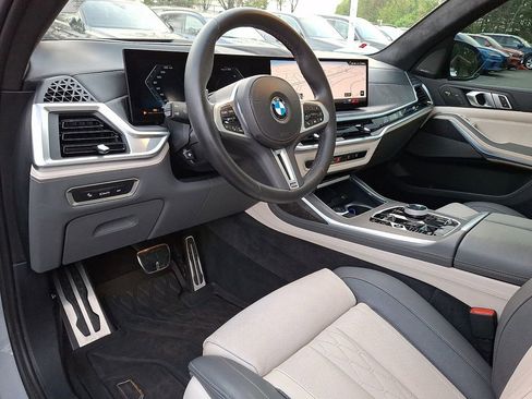 Used 2024 BMW X7 M60i w/ Executive Package AWD/4WD image 11