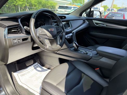 Used 2023 Cadillac XT5 Luxury AWD/4WD image 13