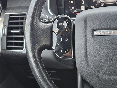 Used 2020 Land Rover Range Rover Sport HSE image 27
