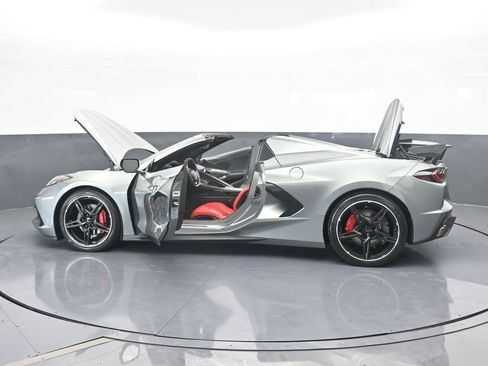 Used 2023 Chevrolet Corvette Stingray Convertible w/ 1LT image 75