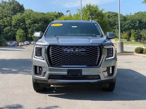 Used 2024 GMC Yukon Denali Ultimate AWD/4WD image 2