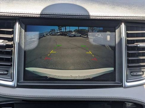 Used 2023 INFINITI QX50 Luxe FWD image 14