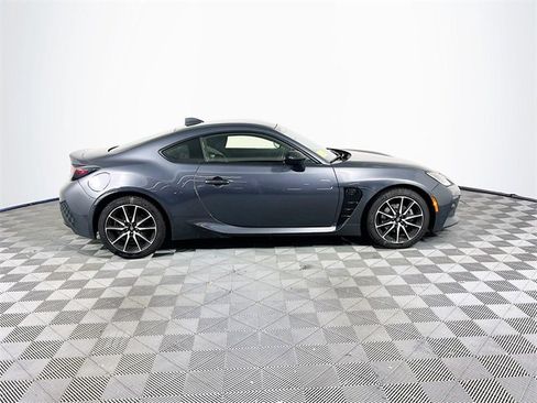 Certified 2023 Toyota GR86 image 6