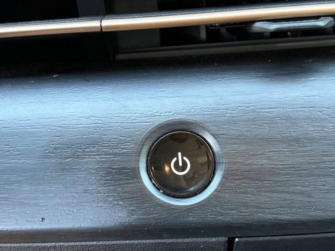 Certified 2023 Nissan Ariya FWD image 14