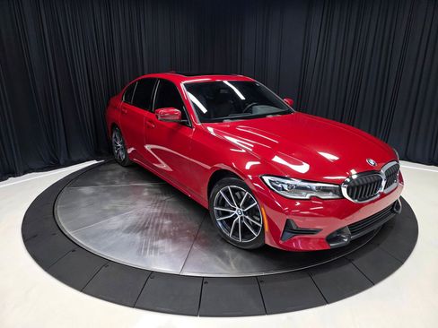 Used 2019 BMW 330i xDrive Sedan AWD/4WD image 17