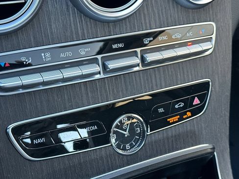 Used 2020 Mercedes-Benz C 300 Sedan image 19