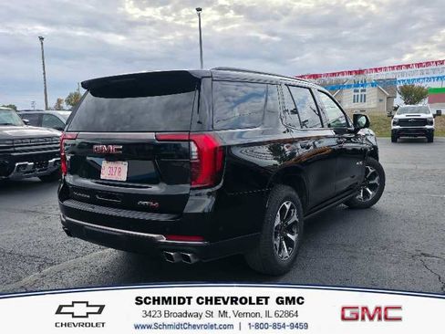 Used 2025 GMC Yukon AT4 Ultimate image 5