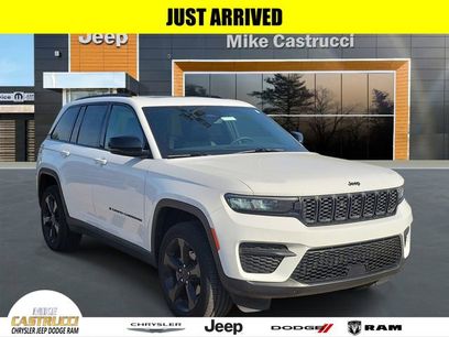 Used 2024 Jeep Grand Cherokee Altitude
