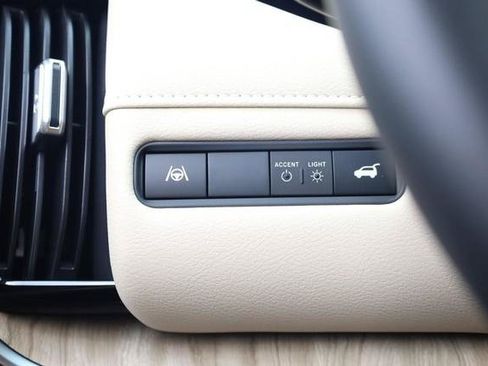 New 2026 Nissan Armada Platinum w/ Accent Package AWD/4WD image 18