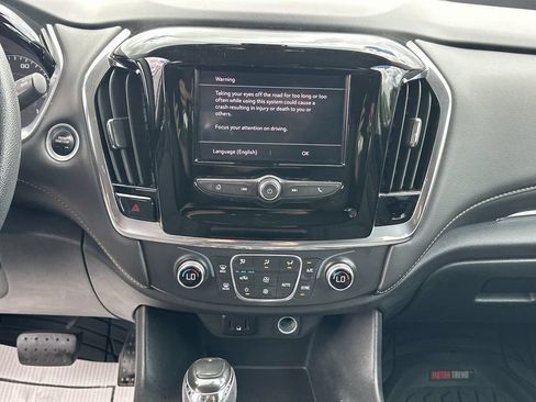 Used 2020 Chevrolet Traverse LS FWD image 20