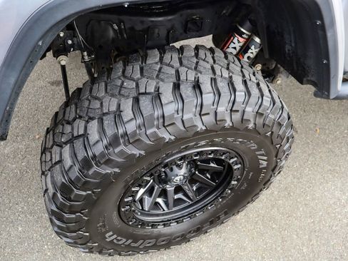 Used 2021 Jeep Gladiator Mojave image 39