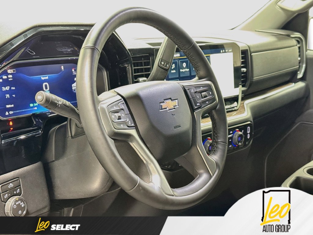 Used 2026 Chevrolet Silverado 1500 LT AWD/4WD image 14