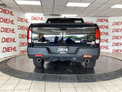 Used 2023 Honda Ridgeline Black Edition image 6