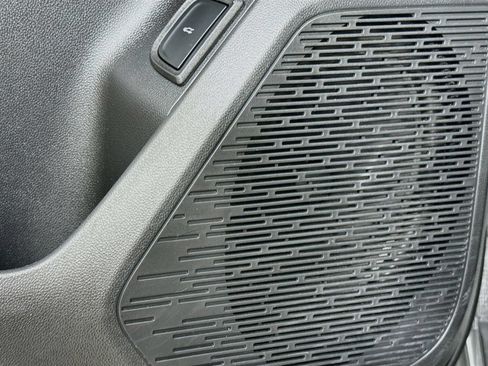Used 2026 Chevrolet Equinox ACTIV FWD image 21