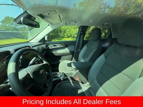 Used 2022 Chevrolet TrailBlazer LT w/ Convenience Package FWD image 7