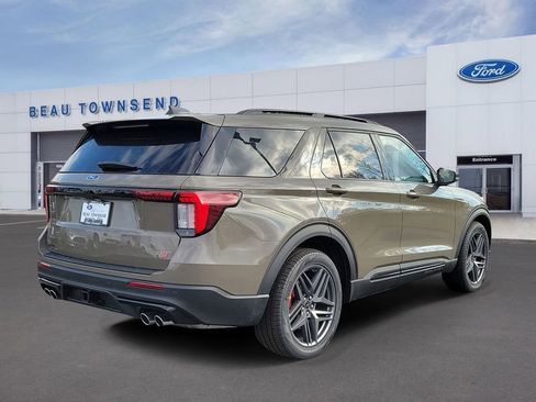 New 2026 Ford Explorer ST w/ Sun And Sound Package image 4