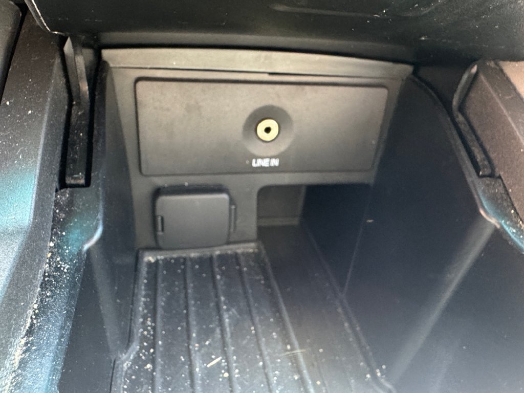 Used 2012 Ford Explorer FWD w/ Class III Trailer Tow Pkg image 28