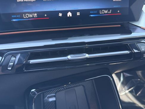 Certified 2025 BMW X1 xDrive28i AWD/4WD image 30