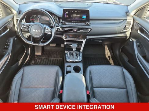 Used 2023 Kia Seltos SX AWD/4WD image 14