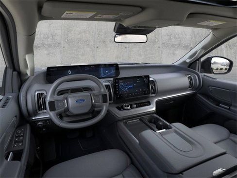 New 2026 Ford Expedition Max Active image 9