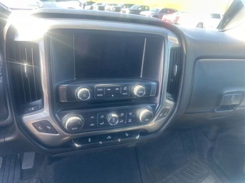 Used 2018 Chevrolet Silverado 1500 LT w/ All Star Edition AWD/4WD image 11