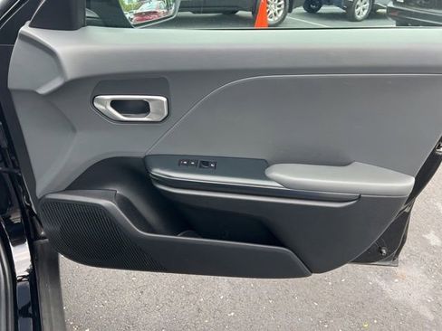 Certified 2025 Kia K4 FWD image 29