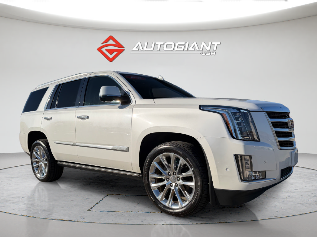 Used 2019 Cadillac Escalade Premium Luxury AWD/4WD image 12