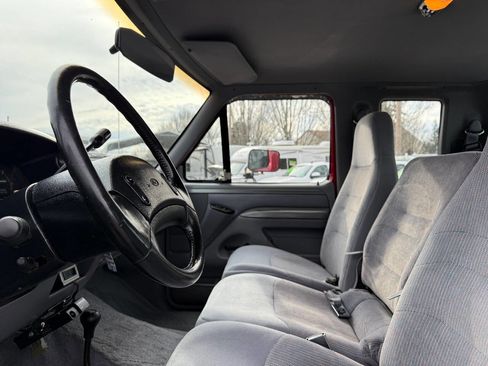 Used 1995 Ford F250 XLT 2dr 4WD Extended Cab LB HD image 16