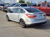 Used 2014 Ford Focus SE w/ Equipment Group 201A image 3