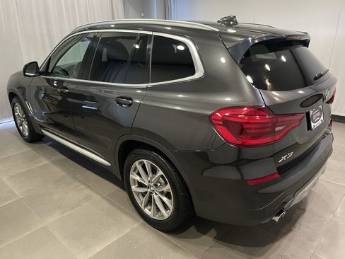 Used 2019 BMW X3 xDrive30i w/ Premium Package AWD/4WD image 4