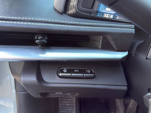 Used 2023 Chevrolet Corvette Z06 image 18