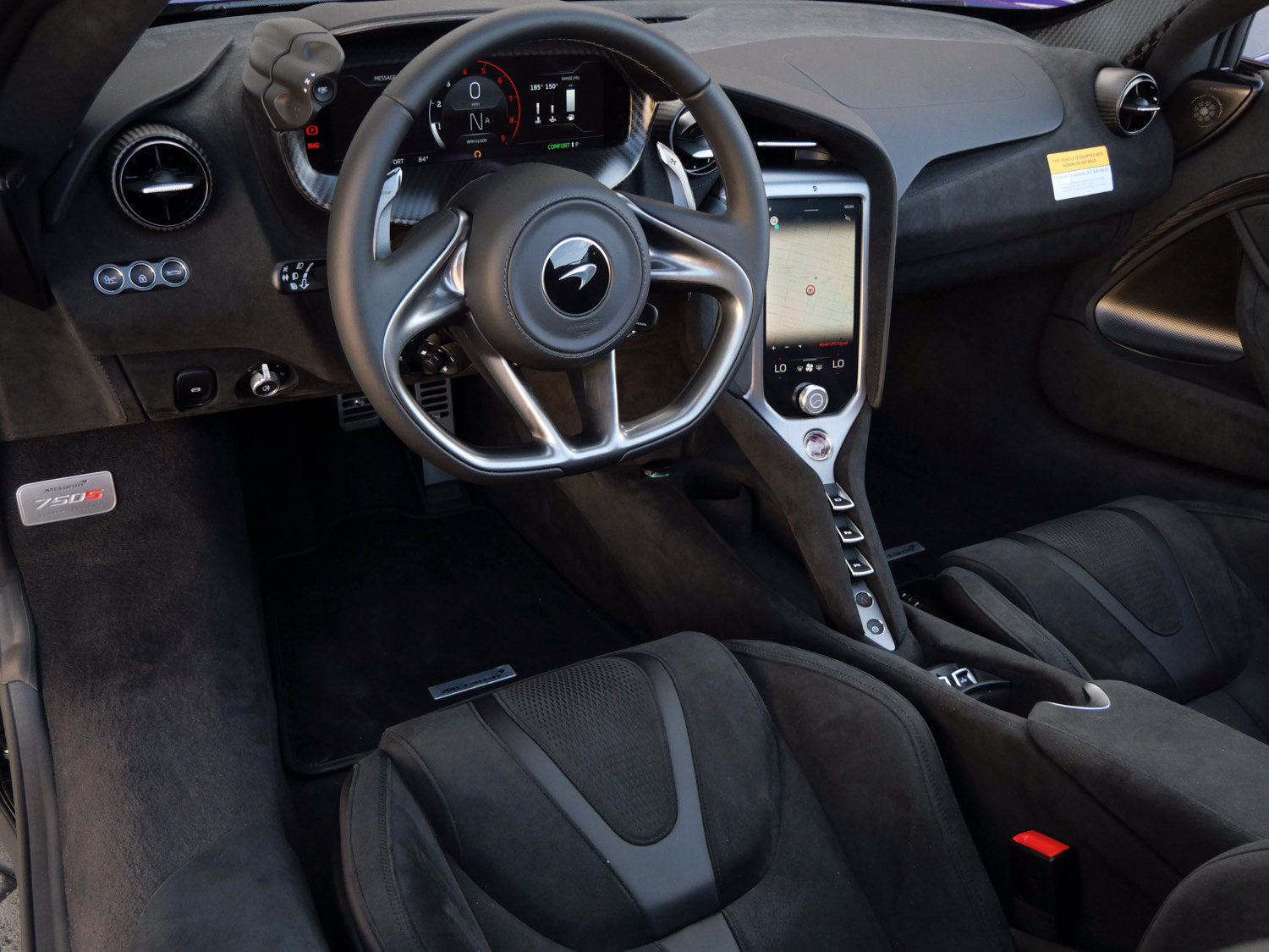 Used 2024 McLaren 750S Spider RWD image 7