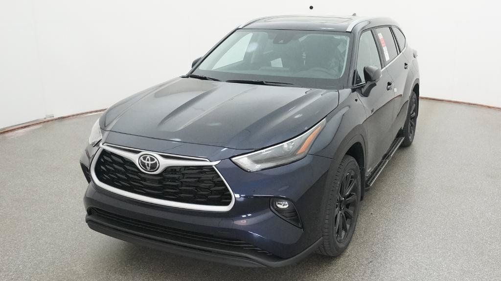 New 2026 Toyota Highlander XLE AWD/4WD image 3